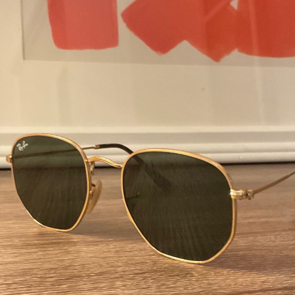 Ray-Ban Hexagonal | Green lenses & Gold frame